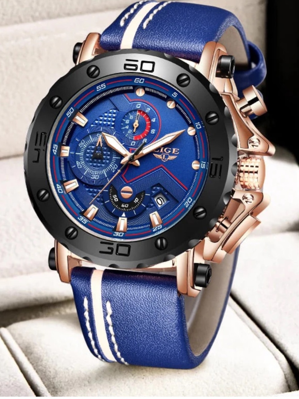 This LIGE Dream Men's Big Dial Chronograph